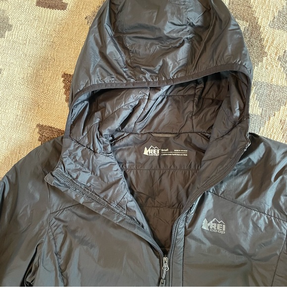 REI Flash Synthetic Insulated Hoodie - Picture 3 of 9